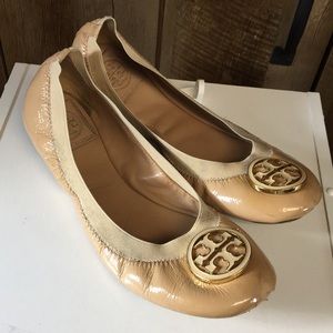 tory burch beige flats